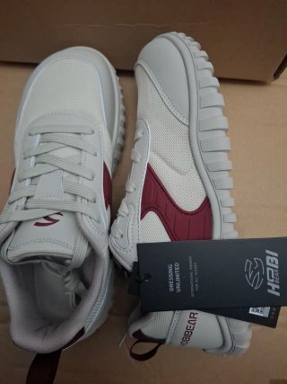 Zapatillas Hobibear Blancas y Rojas de tallas 41