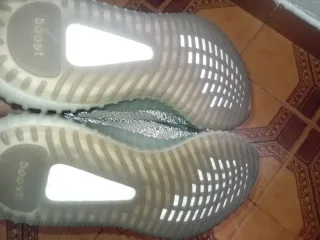 ¡OFERTA! Adidas Yeezy Boost 350 V2 Talla 40