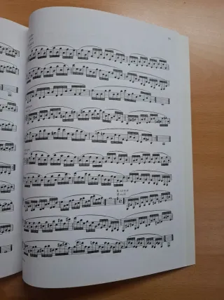 Método Completo Clarinete C. Baermann Op. 63