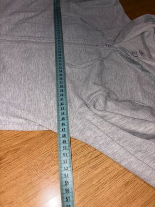 Sudadera Hello Kitty Vintage Gris Y2K Retro