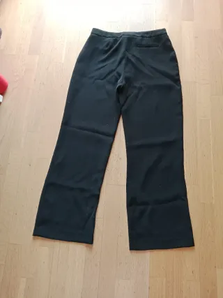 Pantalón vestir Cacharel Talla 40 Negro