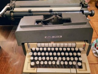 Olivetti Linea 98 - Profesional y Robusta