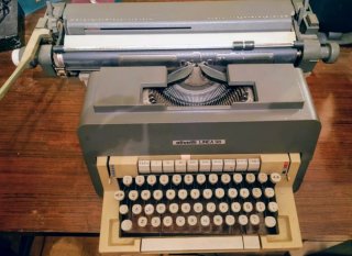 Olivetti Linea 98 - Profesional y Robusta
