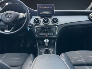 Mercedes Clase CLA CLA 180 Shooting Brake