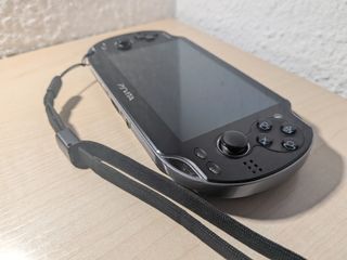 Sony PS Vita + Juegos