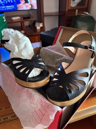 Sandalias mujer negras y marrones nuevas