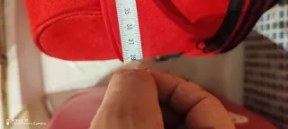 Maleta de viaje roja