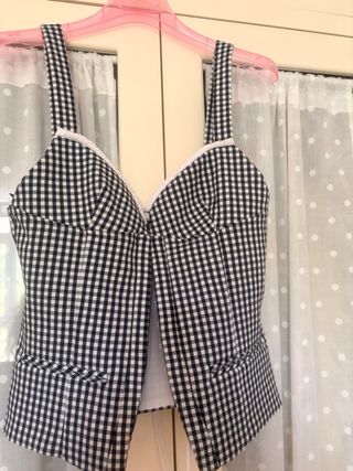 Top Zara cuadros blanco y negro