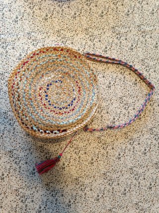 Bolso de esparto artesanal multicolor