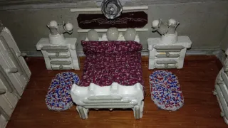 Casa de manualidades decorada con piedras