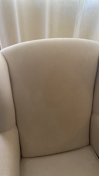 Sillón balancín tela beige