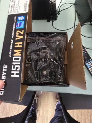 Placa Base Gigabyte H510M + i7 10700k