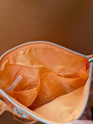 Bolso Pucca Naranja con Correa