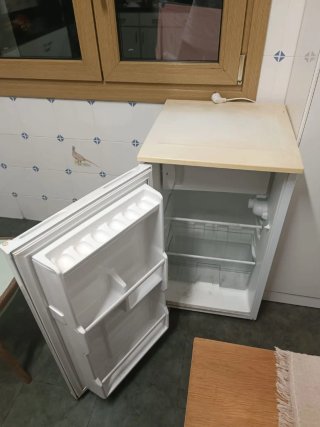 Frigorífico blanco ECRON