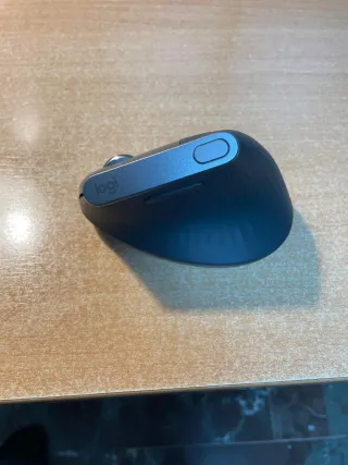 Ratón Logitech MX Vertical Ergonómico