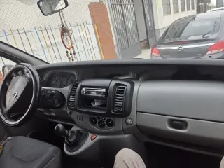 Nissan Primastar 2006