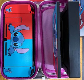 Nintendo Switch con accesorios y juegos