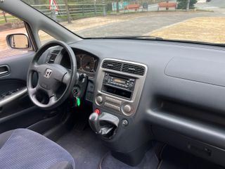 Honda Stream 2.0i ES Sport