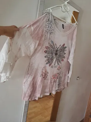 Blusa Mujer Free Spirit Estampado Plumas curvi