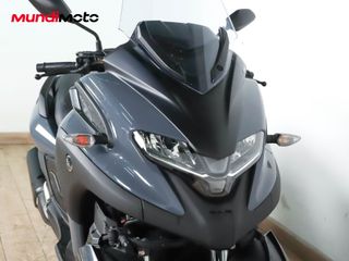 YAMAHA TRICITY 300