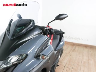 YAMAHA TRICITY 300