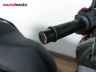 YAMAHA TRICITY 300