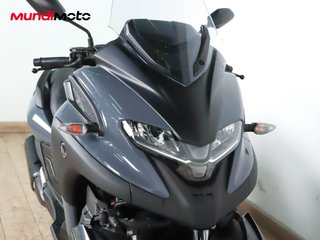 YAMAHA TRICITY 300