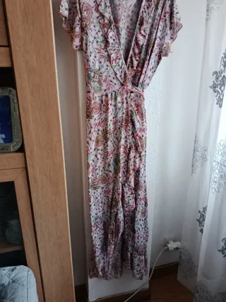 Vestido largo escote cruzado T.44