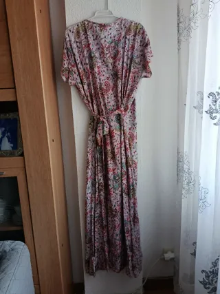 Vestido largo escote cruzado T.44