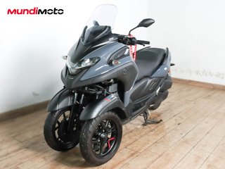 YAMAHA TRICITY 300