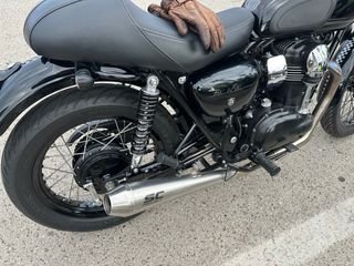 Kawasaki W800 Black Edition Cafe Racer