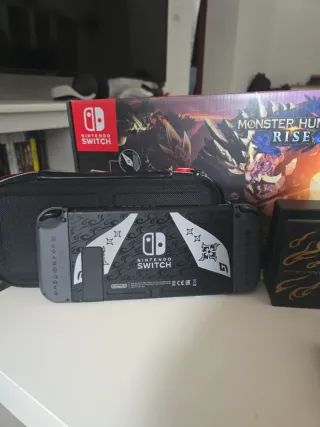 Nintendo Switch Edición Monster Hunter Rise