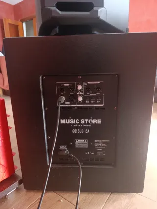 Subwoofer GO music store 15 pulgadas 1000W