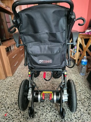 Silla de ruedas superligera y plegable