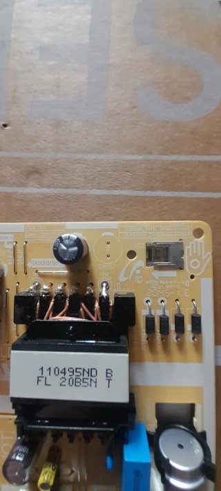 Fuente Alimentación Samsung UE50TU8005K