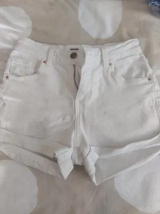 Falda y shorts vaqueros