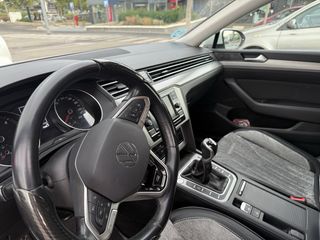 Volkswagen Passat 2021