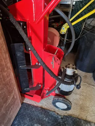 Astilladora de leña hidráulica