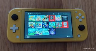 Nintendo Switch Lite Amarilla