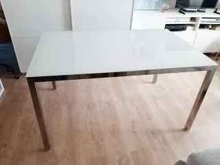 Mesa Comedor Cristal y Metal