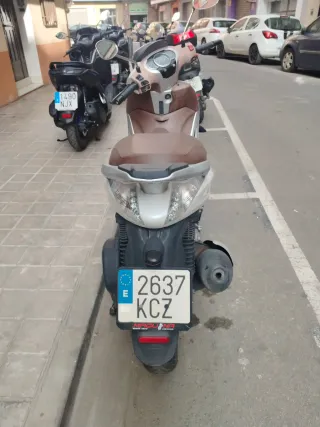 Piaggio Beverly 300cc Scooter