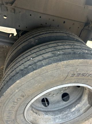 Neumatico+llanta Rueda Camión 225/75R17.5 Matador