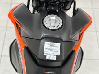 KTM 890 ADVENTURE
