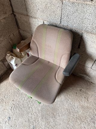 Asiento John Deere Grammer en perfecto estado