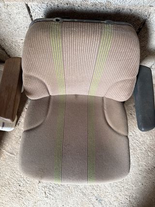 Asiento John Deere Grammer en perfecto estado