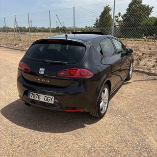 SEAT LEON 140CV ! TECHO PANORAMICO !