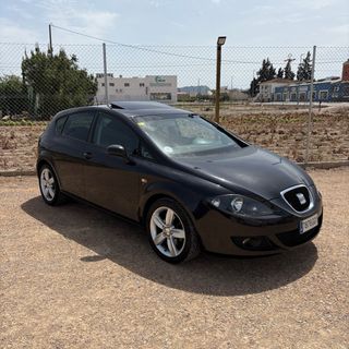 SEAT LEON 140CV ! TECHO PANORAMICO !
