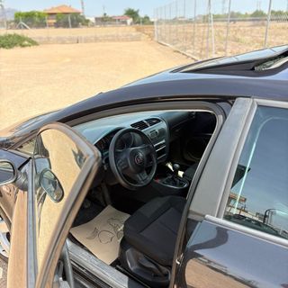 SEAT LEON 140CV ! TECHO PANORAMICO !