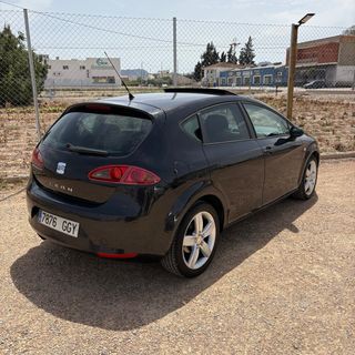 SEAT LEON 140CV ! TECHO PANORAMICO !
