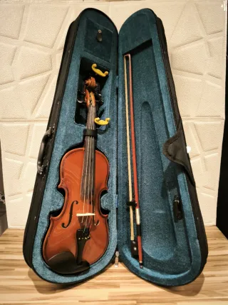 Violín 1/4 Gara con estuche